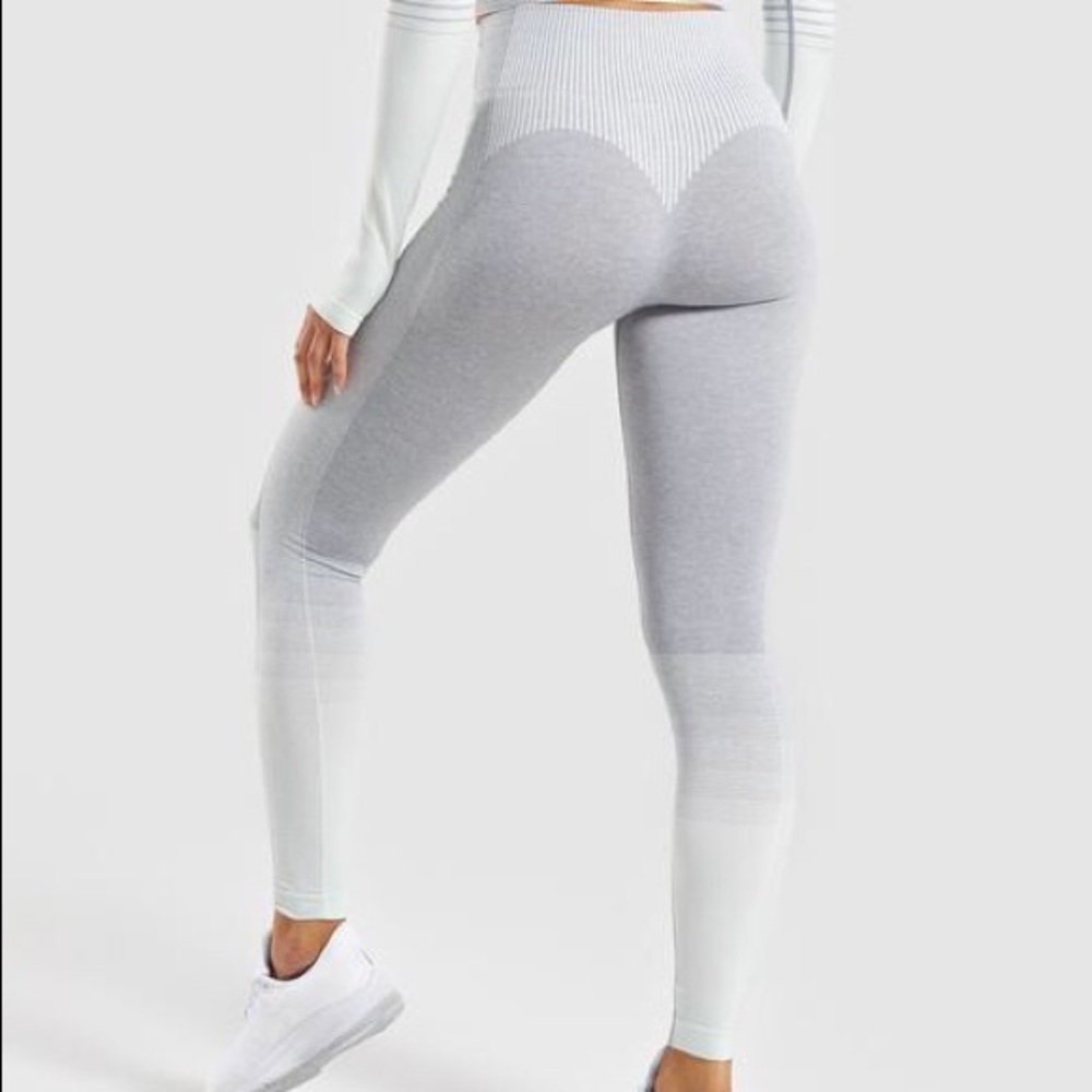 Gymshark Light Gray to White Seamless Ombre Leggings